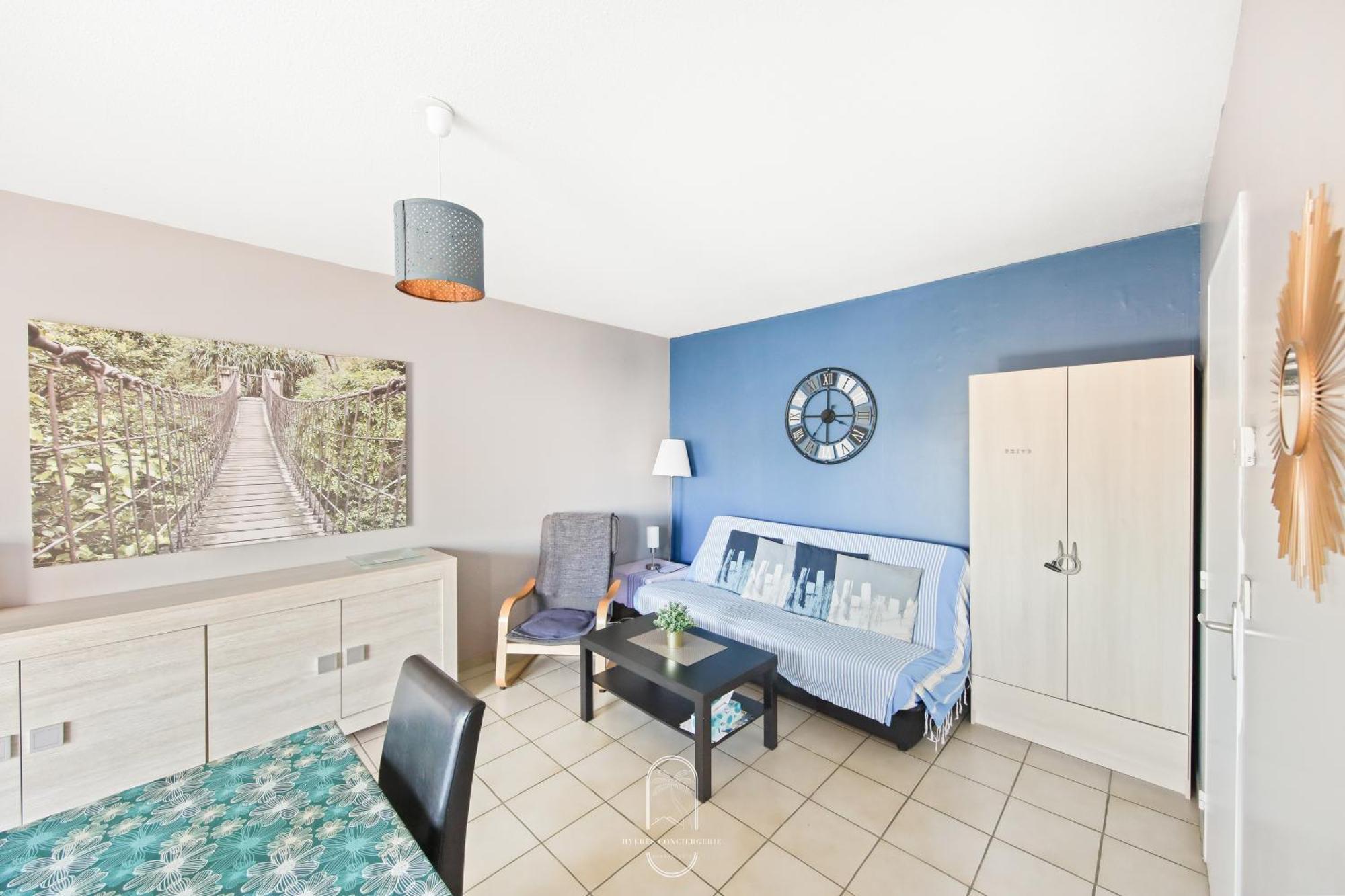 Hyeres Proche Centre - Appartement 1 Chambre Clim Pk Wifi By Hc Exterior photo